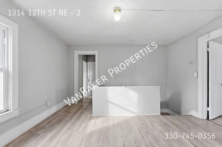 1314 12th St Ne #2 - Photo 5 of 9