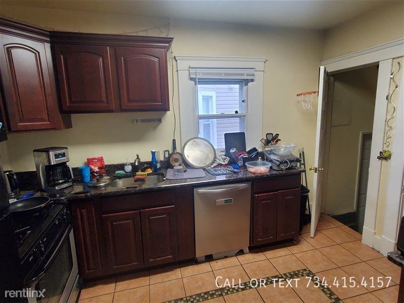 936 Mary St #936MARYST - Photo 4 of 50