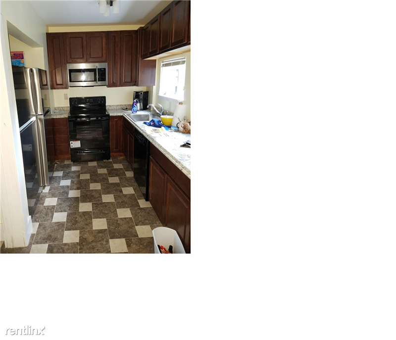 508 Benjamin St - Photo 5 of 16