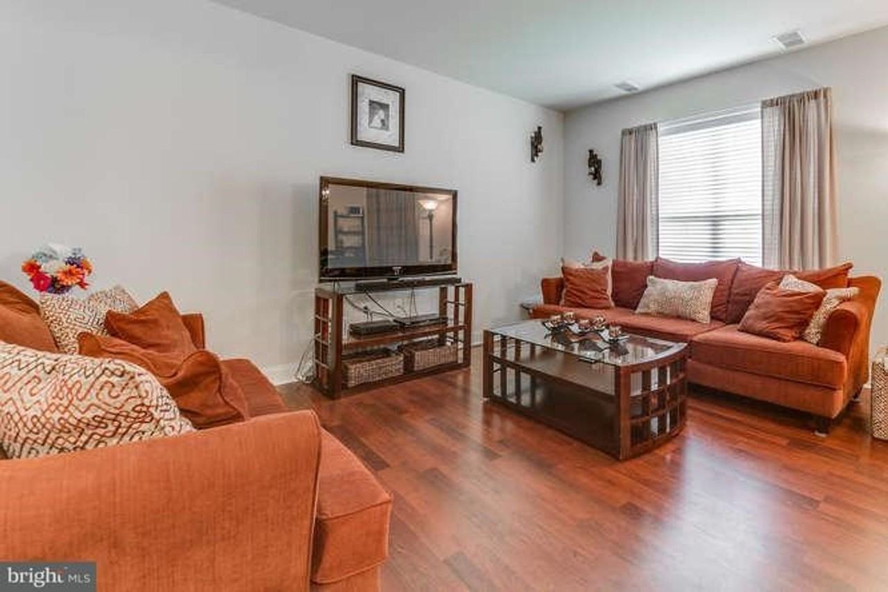 861 Fawn Ln - Photo 7 of 19