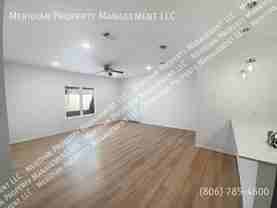 5512 Itasca St #B - Photo 1 of 1