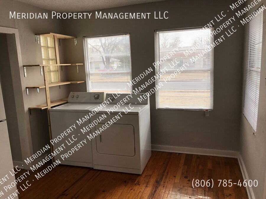 3414 26th St - Photo 3 of 8