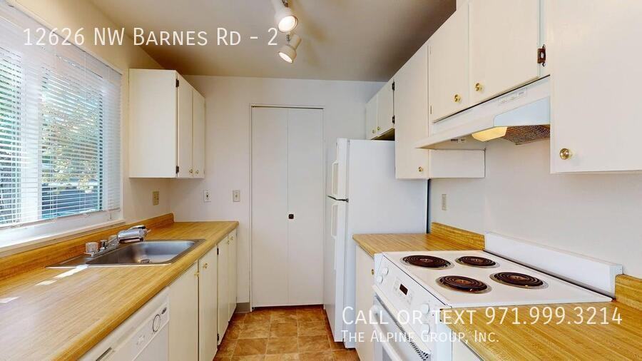 12626 Nw Barnes Rd #2 - Photo 5 of 17