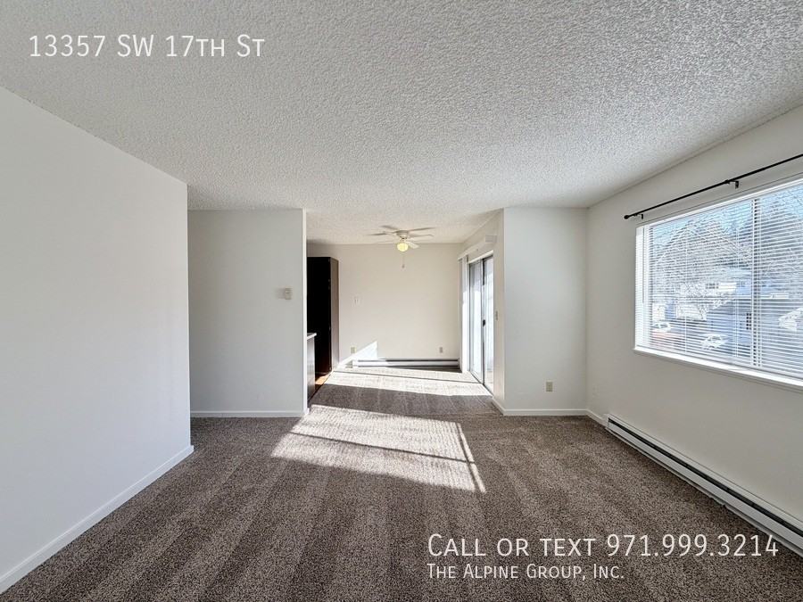 13357 Sw 17th St - Photo 4 of 20