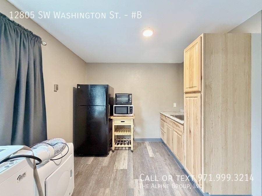12805 Sw Washington Ave #B - Photo 6 of 22
