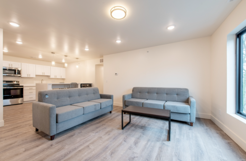 911 S Main St #911-101 - Photo 4 of 20