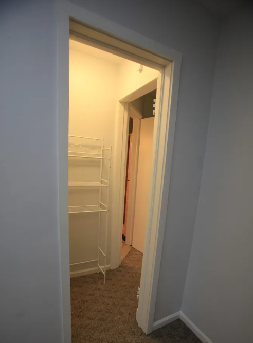 413 Washtenaw Ave #413-7 - Photo 6 of 37