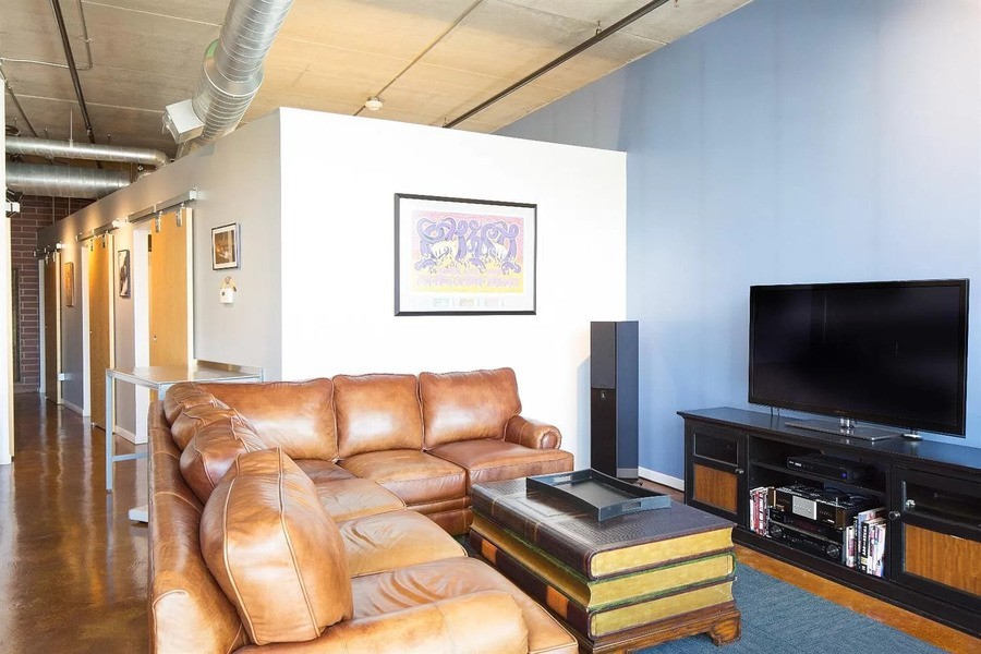 322 E Liberty St Apt 9 #322LIB - Photo 6 of 13