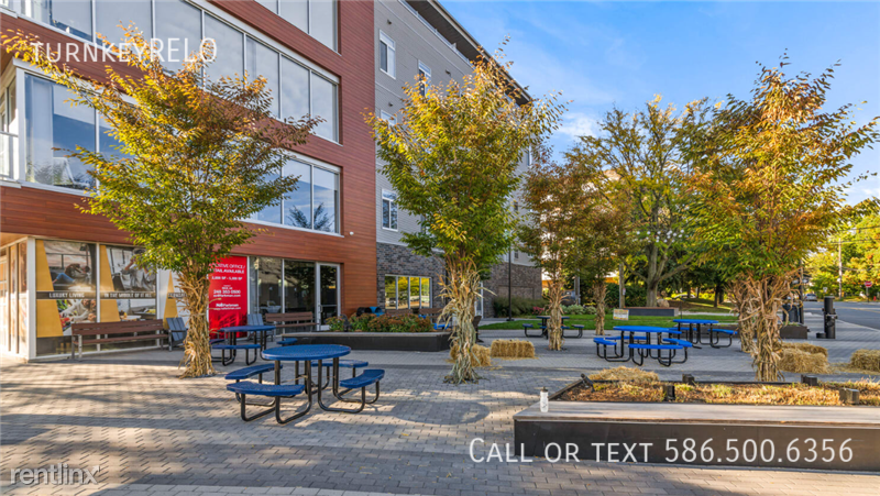 430 W 9 Mile Rd #415 - Photo 5 of 32