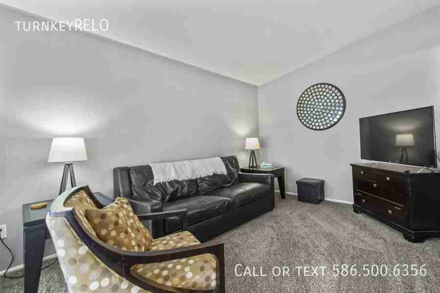 38428 Tottenham Rd - Photo 6 of 50