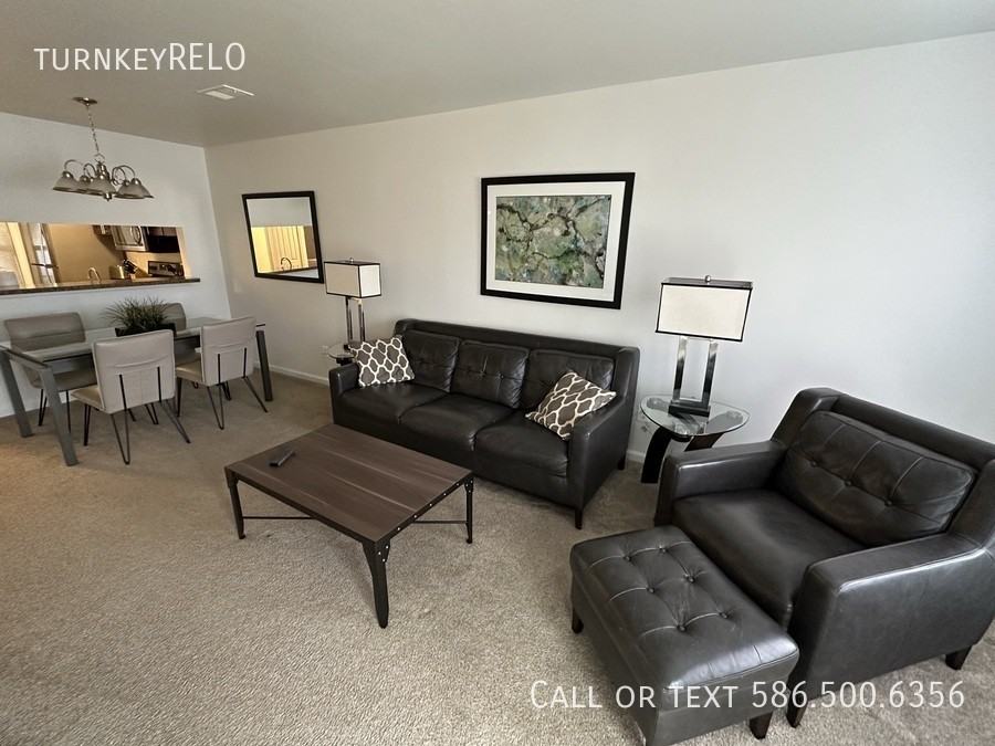 45039 Elmhurst Ct - Photo 7 of 30