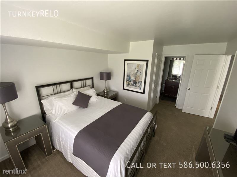 45039 Elmhurst Ct - Photo 6 of 31