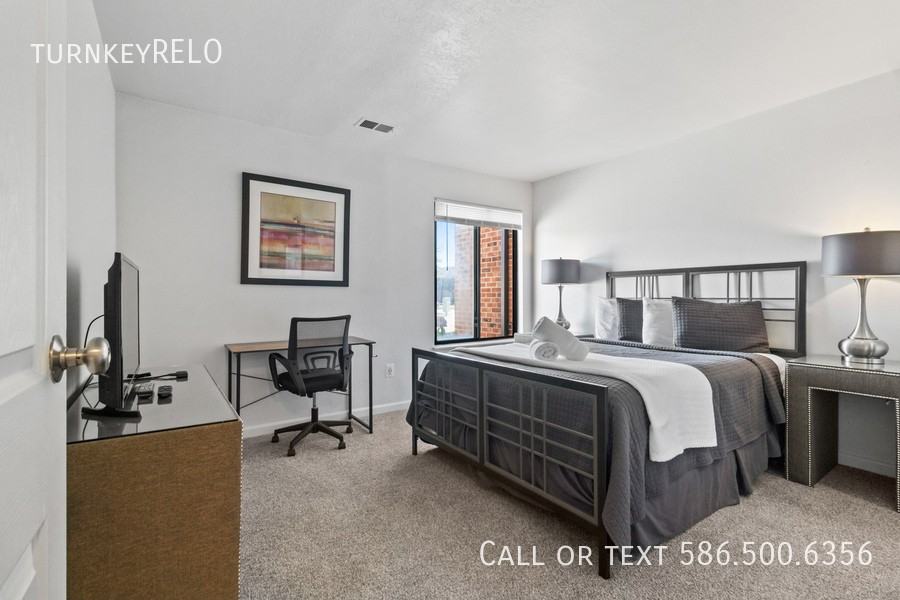 2238 Pinehurst Ct #2238 - Photo 3 of 23