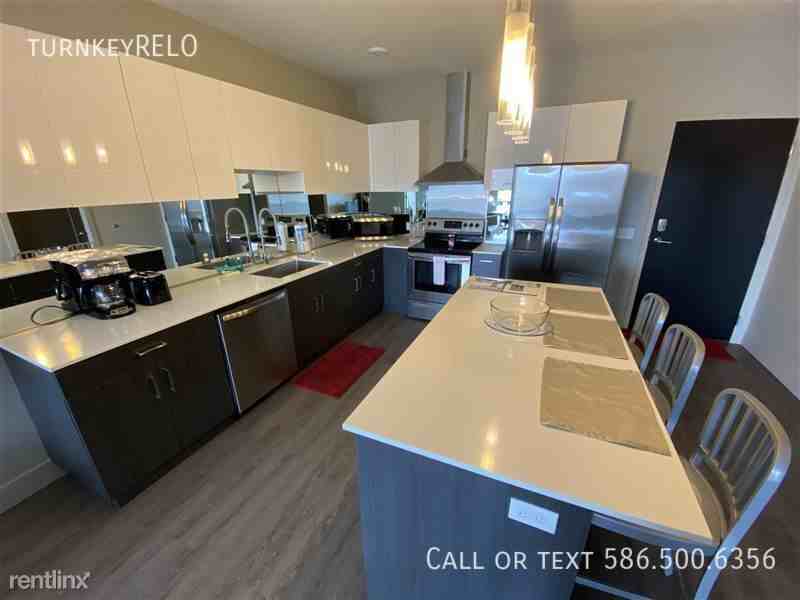 19752 Haggerty Rd #321 - Photo 4 of 18