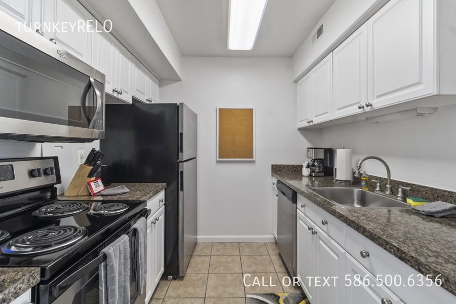 2562 Tavistock Ct - Photo 5 of 20