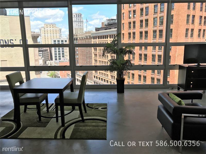 1117 Griswold St #1207 - Photo 3 of 50