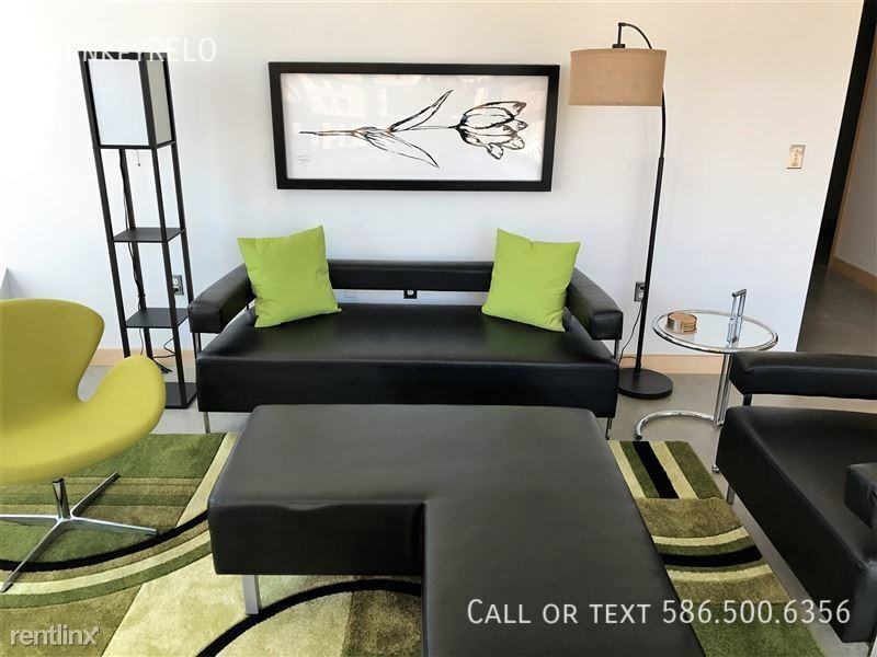 1117 Griswold St #1207 - Photo 7 of 50