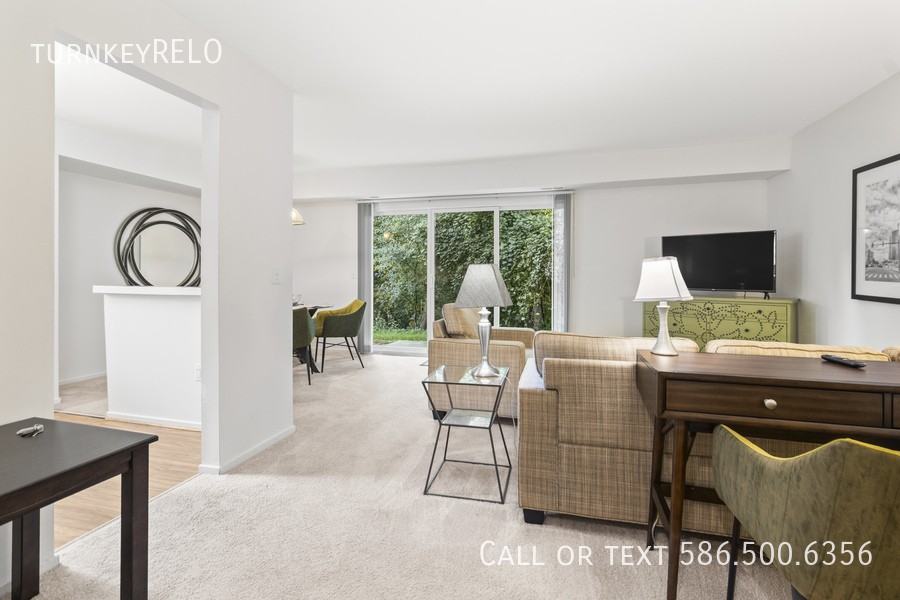 3190 Fallen Oaks Ct #901 - Photo 4 of 22