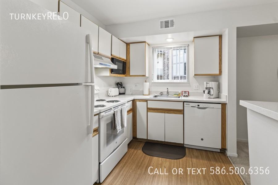 3190 Fallen Oaks Ct #901 - Photo 5 of 22