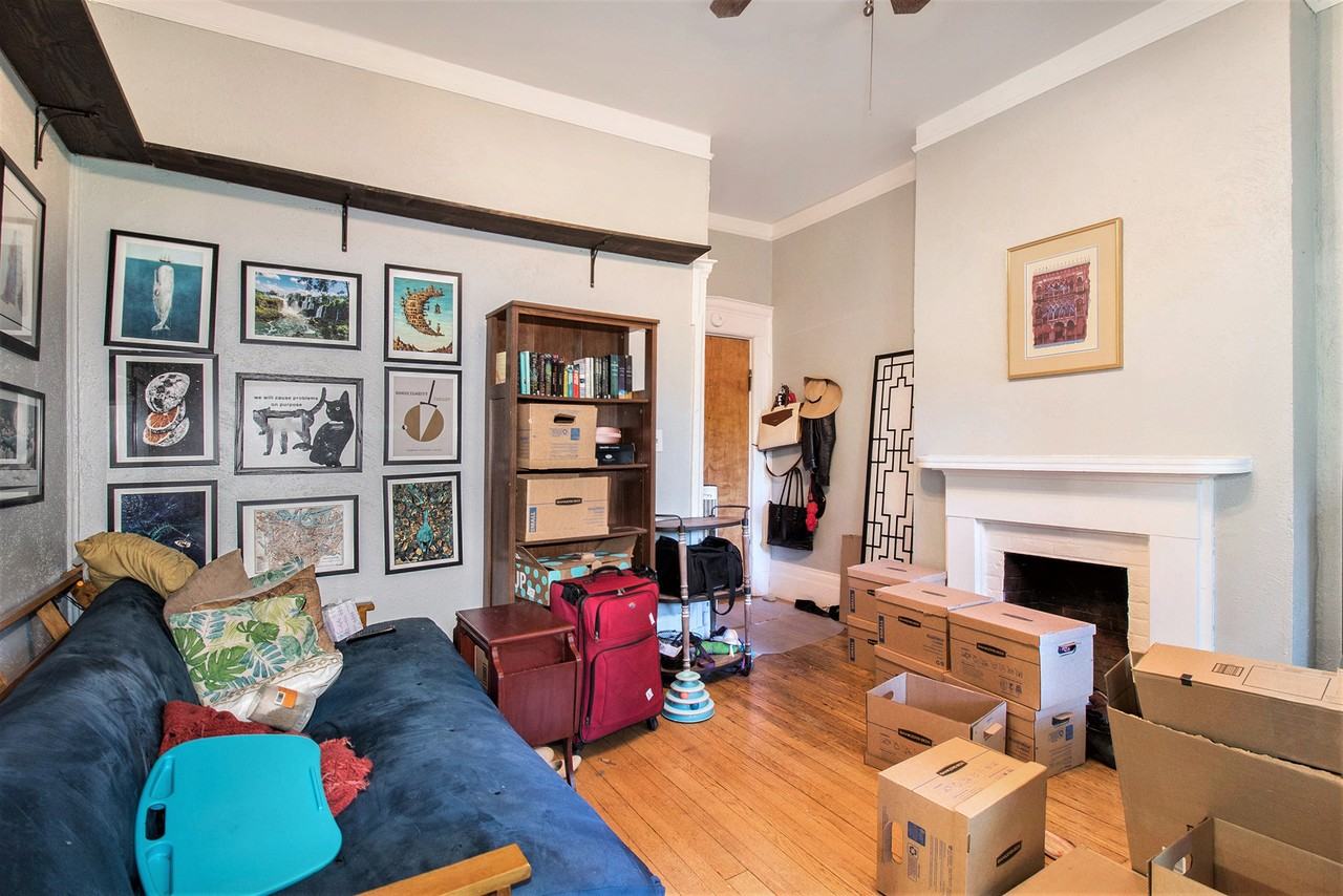 1020 W. Huron #5 - Photo 3 of 9