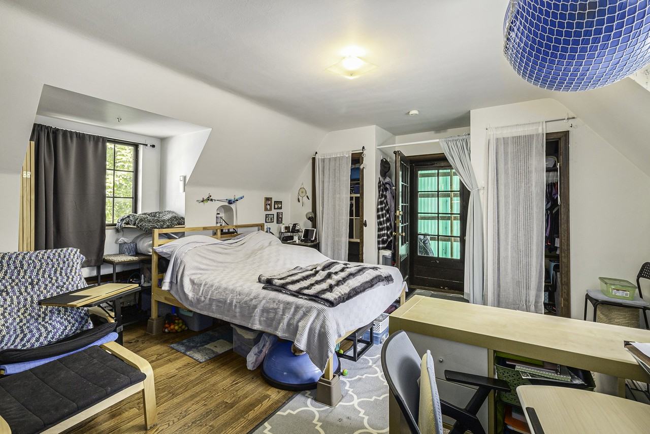 608 W Washington #4 - Photo 6 of 12