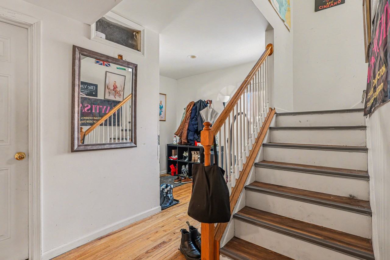 412 N Thayer St - Photo 2 of 20