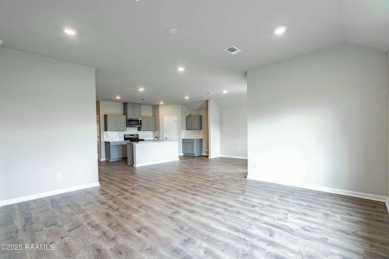 521 Schooner Bay Dr - Photo 3 of 34