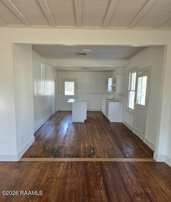 220 Saint Peter St - Photo 3 of 8