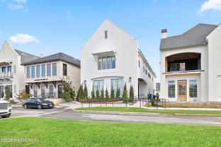 1013 Camellia Blvd Unit A - Photo 1 of 1