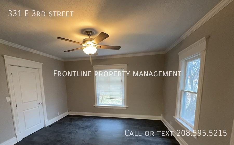 331 Ne 3rd St - Photo 3 of 18