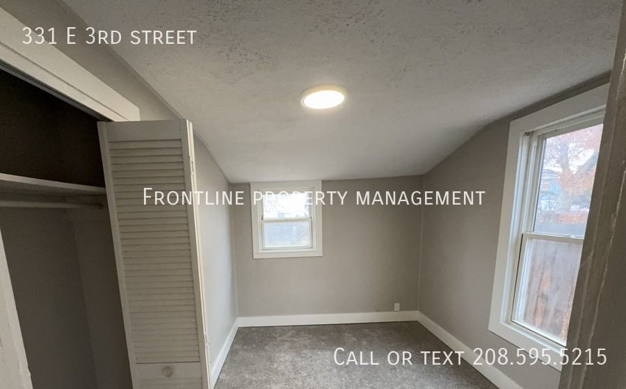 331 Ne 3rd St - Photo 7 of 18