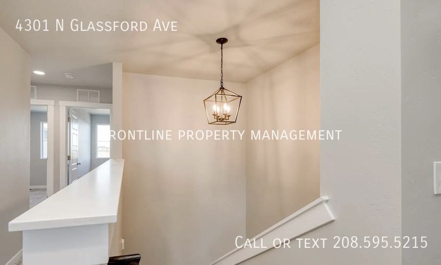 4301 N Glassford Ave - Photo 7 of 13