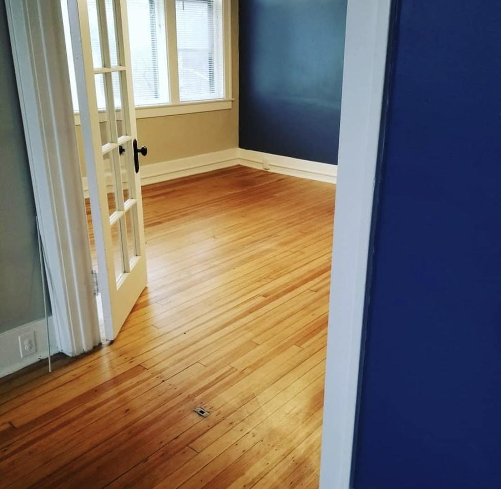 625 Thayer St #3 - Photo 4 of 4