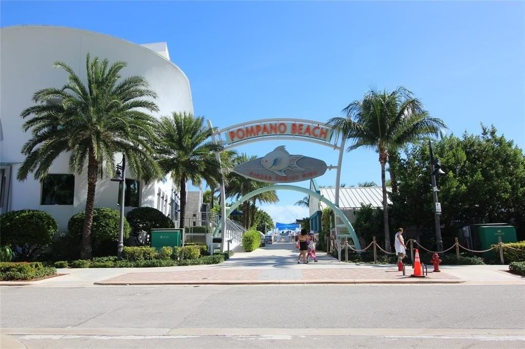 3205 Colony Club Rd #1 - Photo 4 of 12