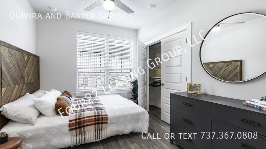 Menchaca & Baxter Springs - Photo 5 of 15