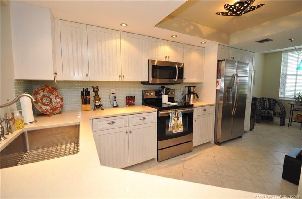 9600 S Ocean Dr Apt 708 - Photo 2 of 14