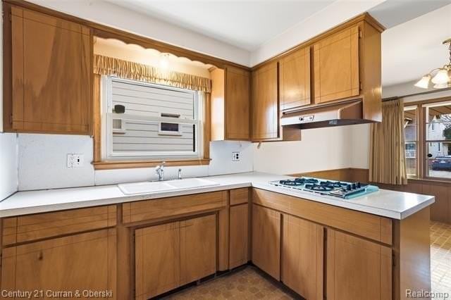 4956 Middlesex St - Photo 5 of 28