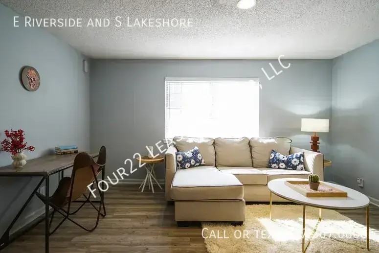 Royal Crest & S Lakeshore #75023 - Photo 2 of 18