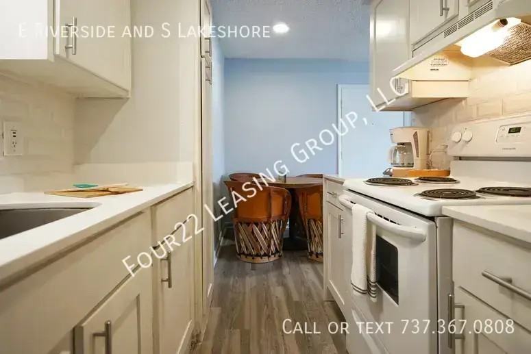 Royal Crest & S Lakeshore #75023 - Photo 5 of 18