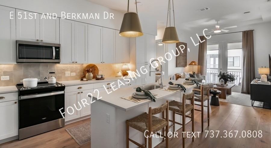 51st & Berkman Dr #829228 - Photo 6 of 12