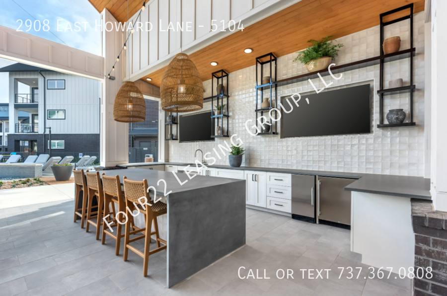 2908 E Howard Ln #10108