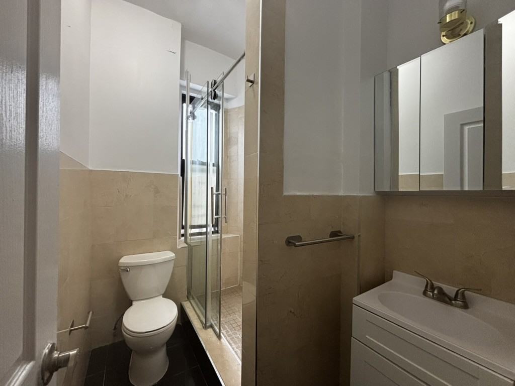 45 Tiemann Place #2B - Photo 6 of 8