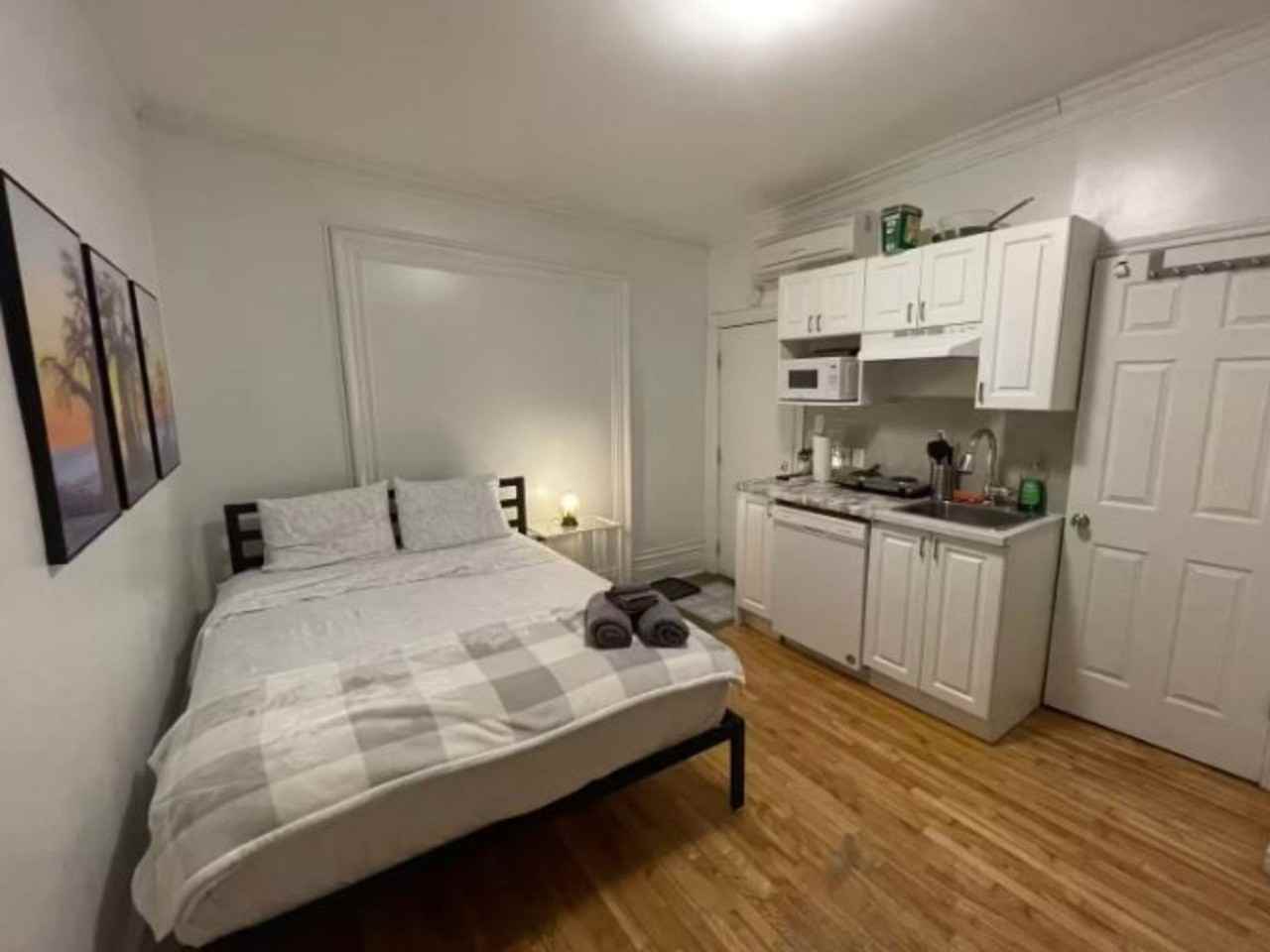 4072A Rue Drolet #1222990P - Photo 4 of 5