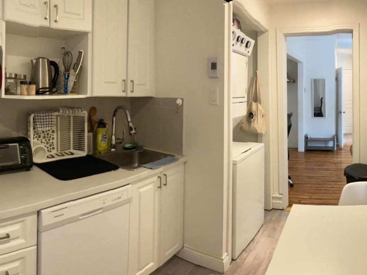 4072 Rue Drolet #1222991P - Photo 7 of 24