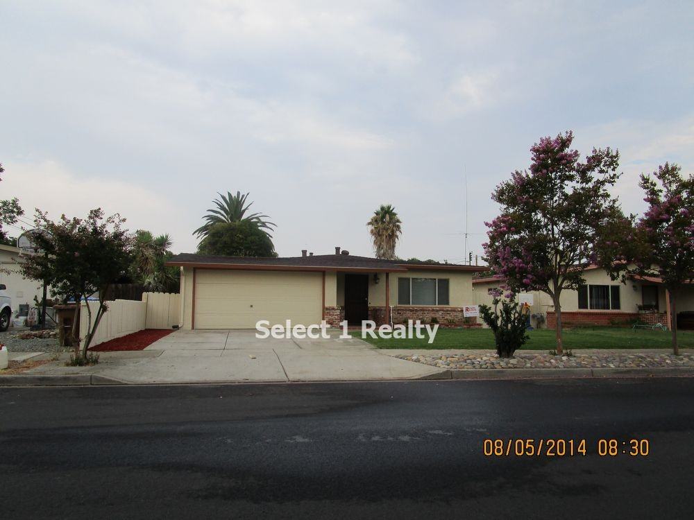 767 Pippo Ave - Photo 2 of 19