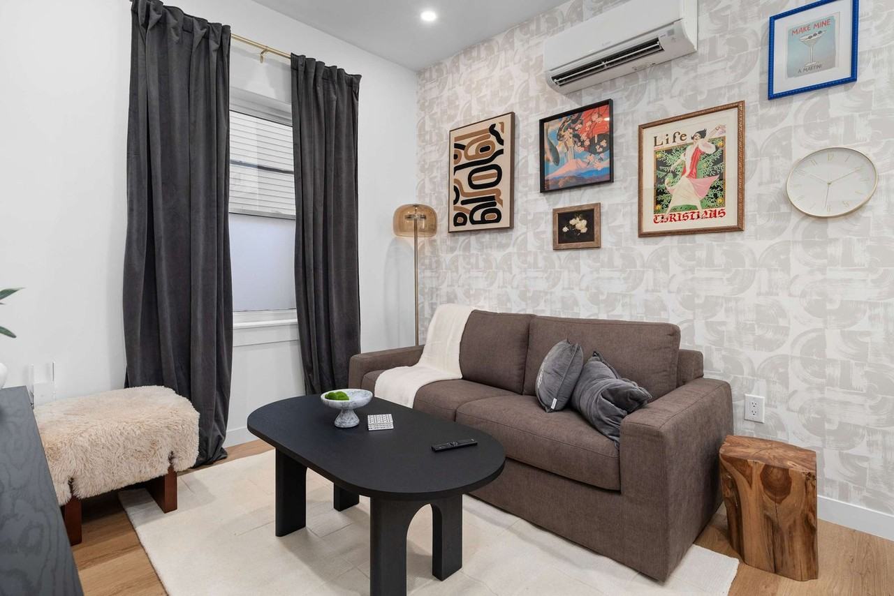 168 McCaul Street - Photo 6 of 29