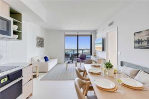 featured image of 601 Ne 1st Ave