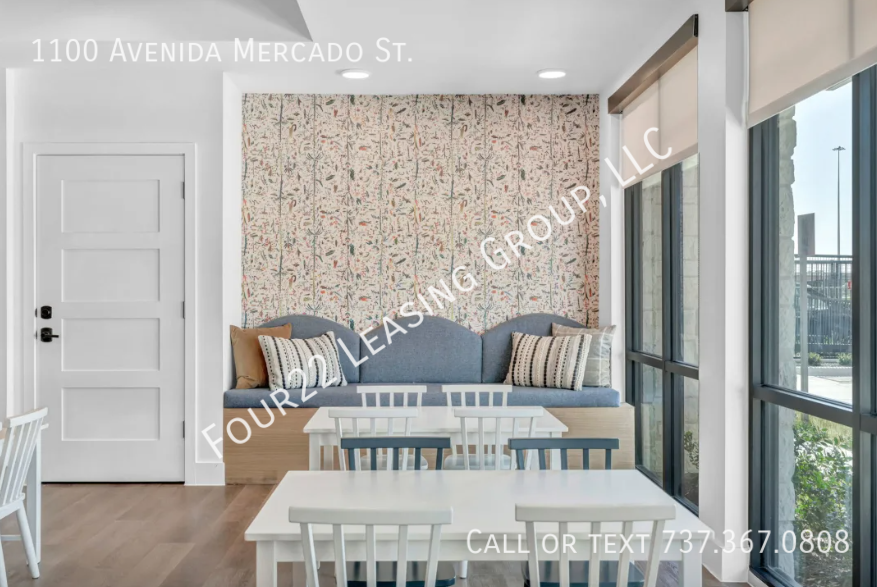 1100 Avenida Mercado St - Photo 2 of 6