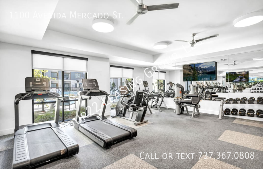 1100 Avenida Mercado St - Photo 6 of 6