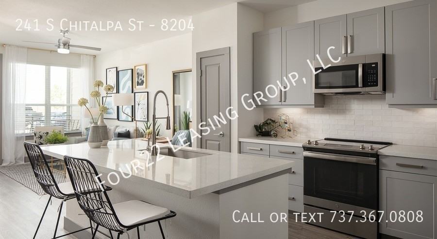 241 S Chitalpa St #A1 - Photo 2 of 16